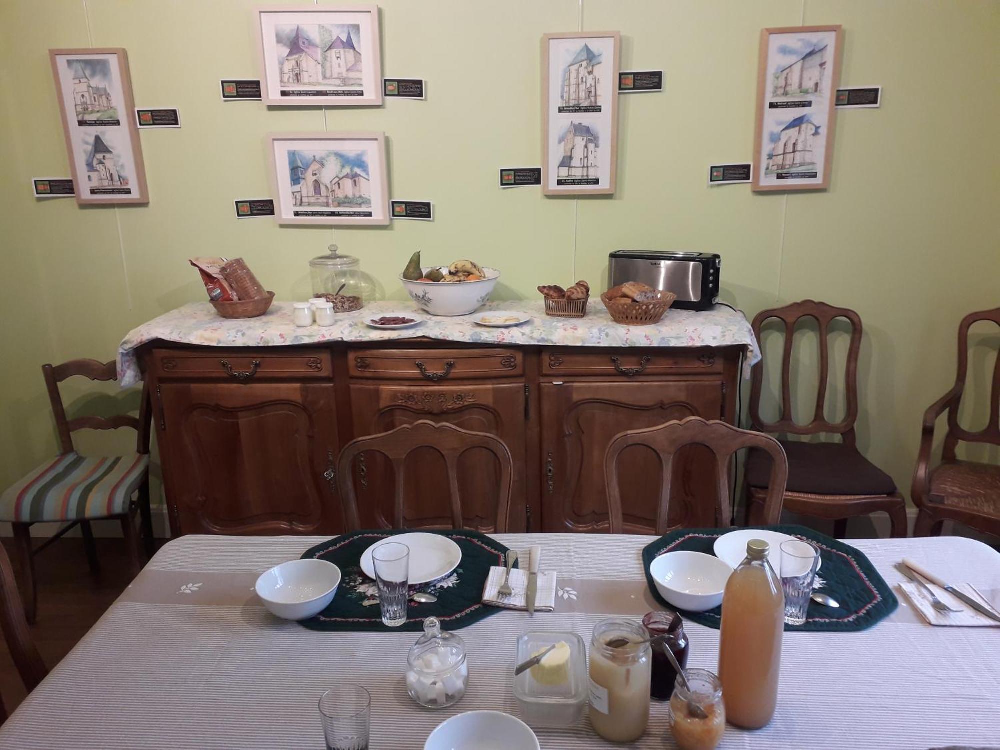 Gite Tante Aurore Et Chambres D'Hotes Chemery-Chehery Екстериор снимка